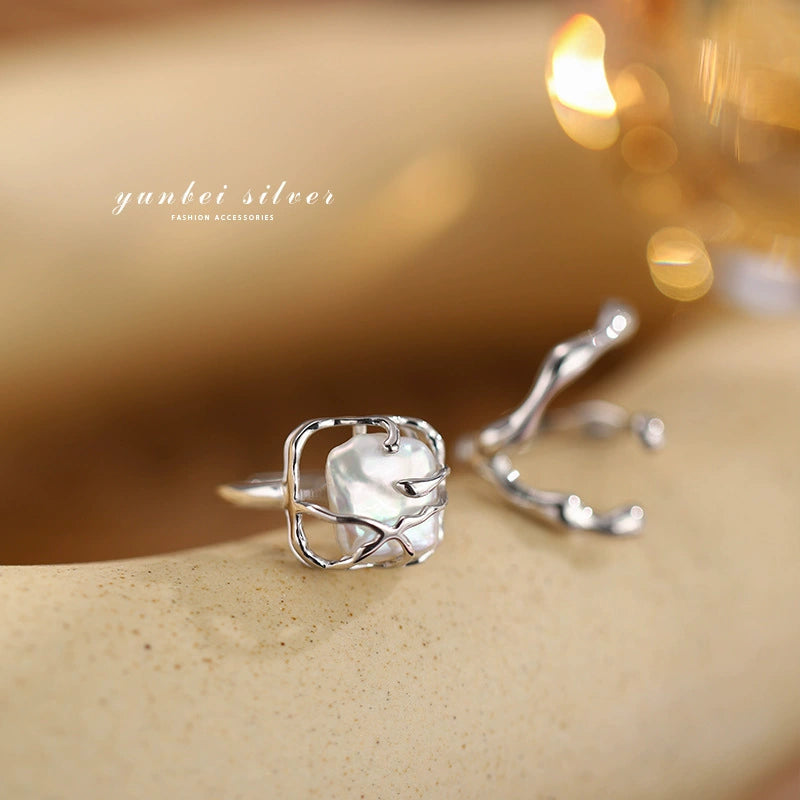 Women's Special-Interest Design Water Drop Graceful Personality Pearl Ring