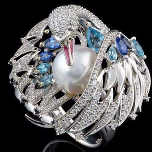 Fashion White Swan Retro Europe and America Hand Jewelry Pearl